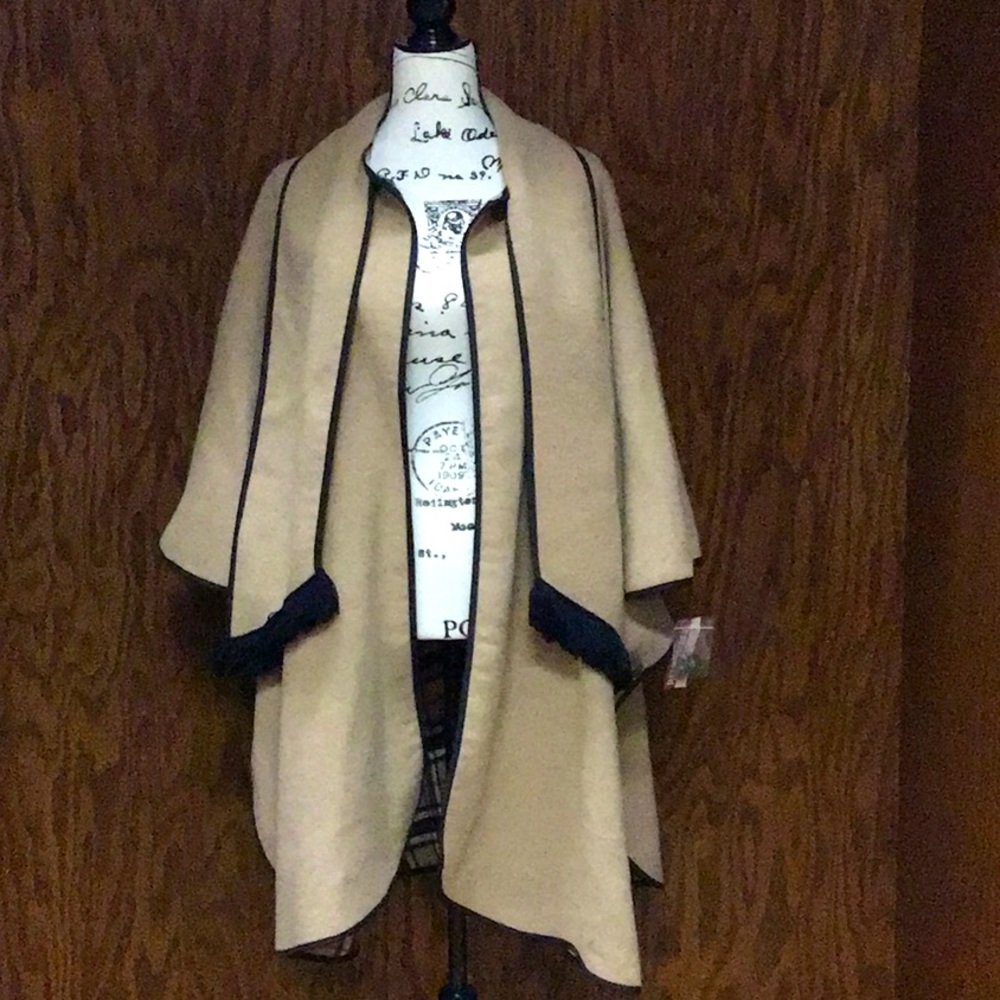James Pringle Weavers Reversible Cape Poncho